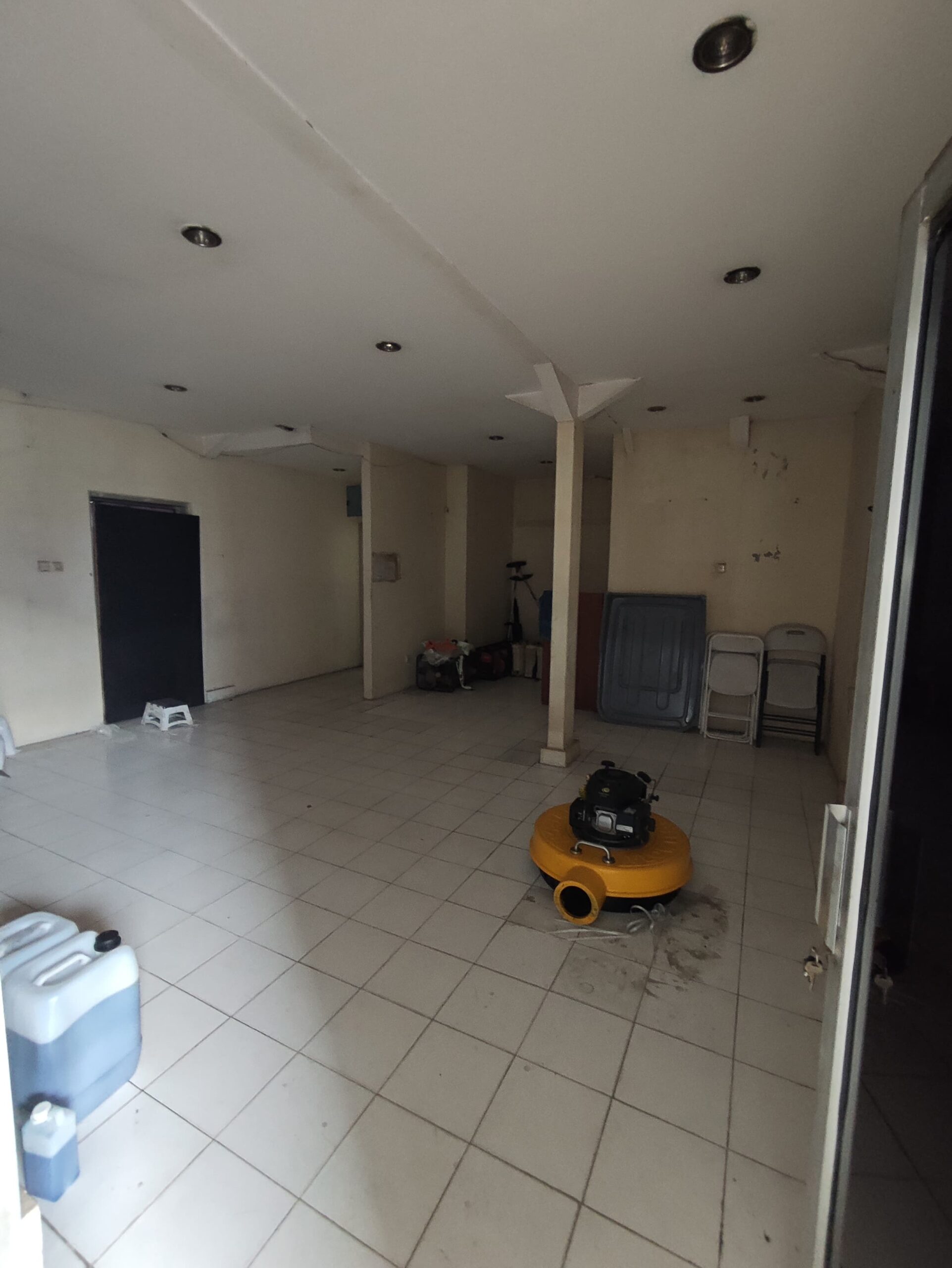 Gudang SHM ada Mess di Cipondoh Tangerang
